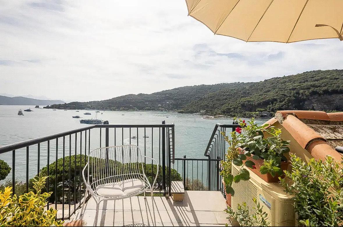 Suite 24 Porto Venere Exterior photo